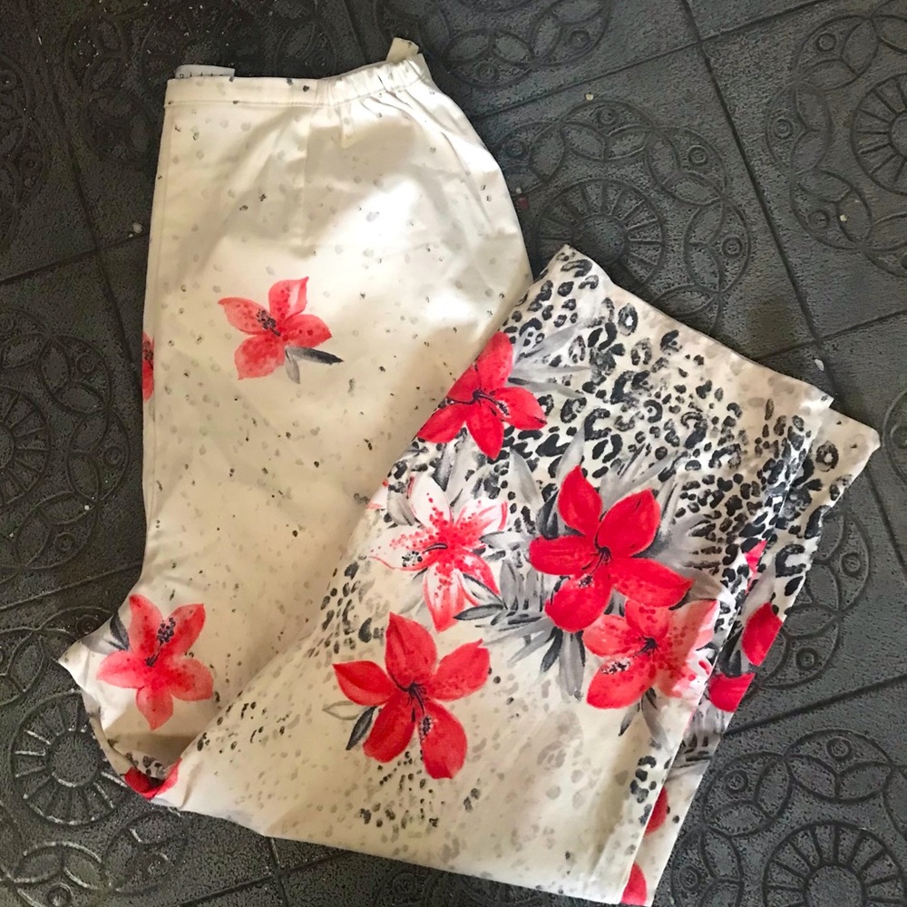 Nancy Boleyn Cropped Summer Pants - Size Medium (8-10)